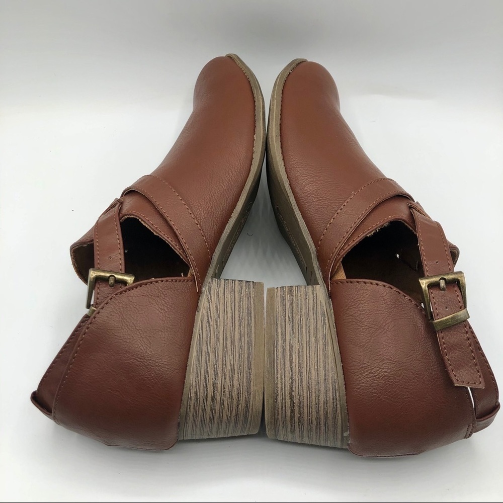 𝅺american Eagle by Payless Cut Out Booties - Picture 7 of 9
